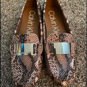 Calvin Klein snakeskin dress shoes